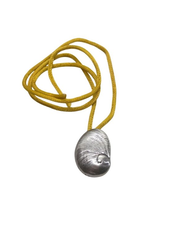 Vtg Mignon Faget Nautilus Shell Baby's Ear Pendant Sterling Silver on Silk Cord - Picture 2 of 7